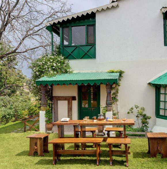 Lux Heritage Villa in Mussoorie near Mall Rd | Meals Available